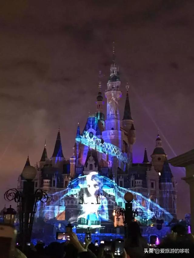打卡全球六大迪士尼的独家测评，快带上这份深度攻略玩转乐园