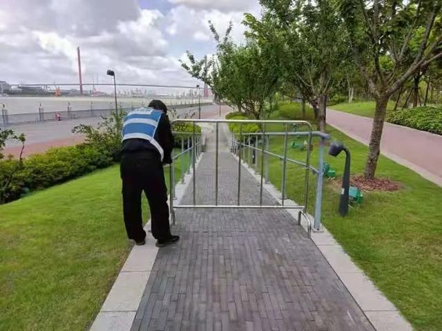 最新!上海迪士尼乐园、海昌海洋公园、东方体育中心等一些场所暂停开放 最新!上海迪士尼乐园、海昌海洋公园、东方体育中心等一些场所暂停开放