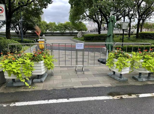 最新!上海迪士尼乐园、海昌海洋公园、东方体育中心等一些场所暂停开放 最新!上海迪士尼乐园、海昌海洋公园、东方体育中心等一些场所暂停开放