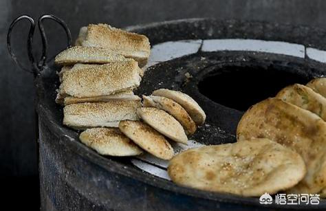 吃饭排队到4000桌以后,换做你会排队么?为了美食而排队等候的经历,大家有么? 吃饭排队到4000桌以后,换做你会排队么?为了美食而排队等候的经历,大家有么?