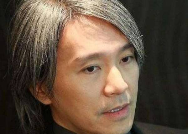 星爷居然骗了我们这么多年,龅牙珍原来的容颜是怎么样的? 星爷居然骗了我们这么多年,龅牙珍原来的容颜是怎么样的?