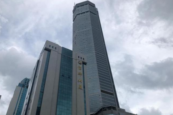 深圳福田通报“华强北赛格大厦晃动”，是否有造成了人员伤亡？