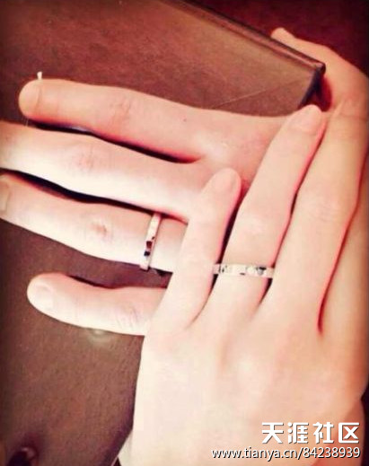 杨幂刘恺威领证结婚!!