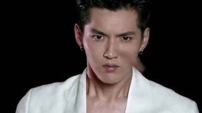 吴亦凡整容了吗?为什么好多人都说他整容? 吴亦凡整容了吗?为什么好多人都说他整容?