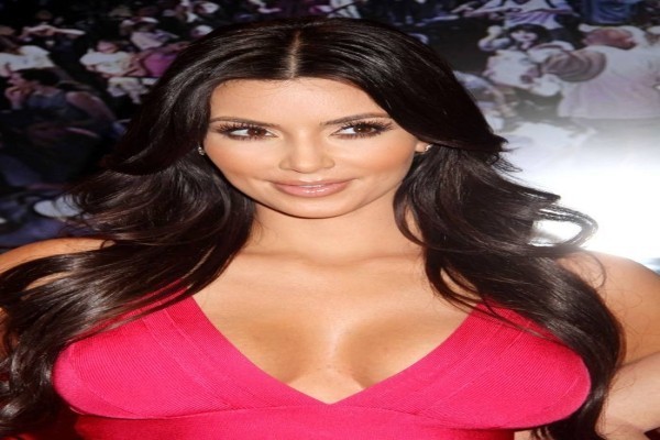 卡戴珊的录像带被前男友卖出100万高价,究竟是怎么做到的? 卡戴珊的录像带被前男友卖出100万高价,究竟是怎么做到的?