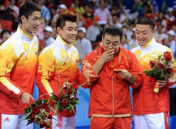 乒乓冠军王皓现状如何呢? 乒乓冠军王皓现状如何呢?