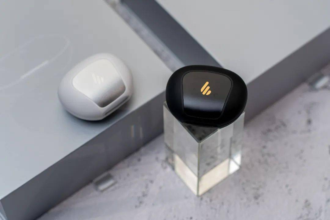 骁龙畅听加持!试听漫步者NeoBuds S真无线圈铁降噪耳机 骁龙畅听加持!试听漫步者NeoBuds S真无线圈铁降噪耳机