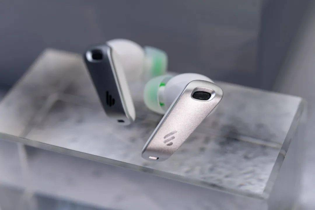 骁龙畅听加持!试听漫步者NeoBuds S真无线圈铁降噪耳机 骁龙畅听加持!试听漫步者NeoBuds S真无线圈铁降噪耳机