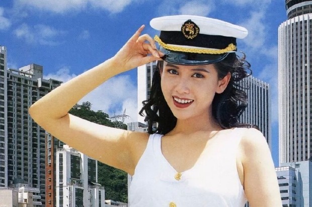 据说性感女神邱淑贞能大火是因为背后有强大的背景,究竟是何背景? 据说性感女神邱淑贞能大火是因为背后有强大的背景,究竟是何背景?