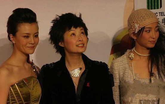 娱乐圈中袁立和李冰冰的好吗? 娱乐圈中袁立和李冰冰的好吗?