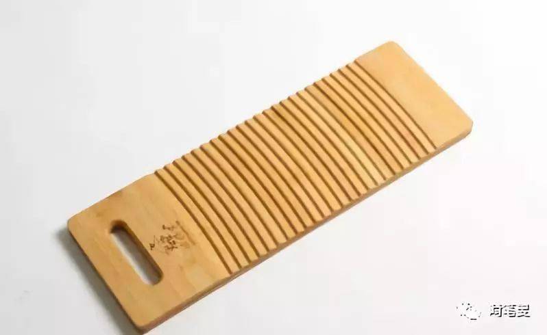 “跪搓板”还是“跪踏板”? “跪搓板”还是“跪踏板”?