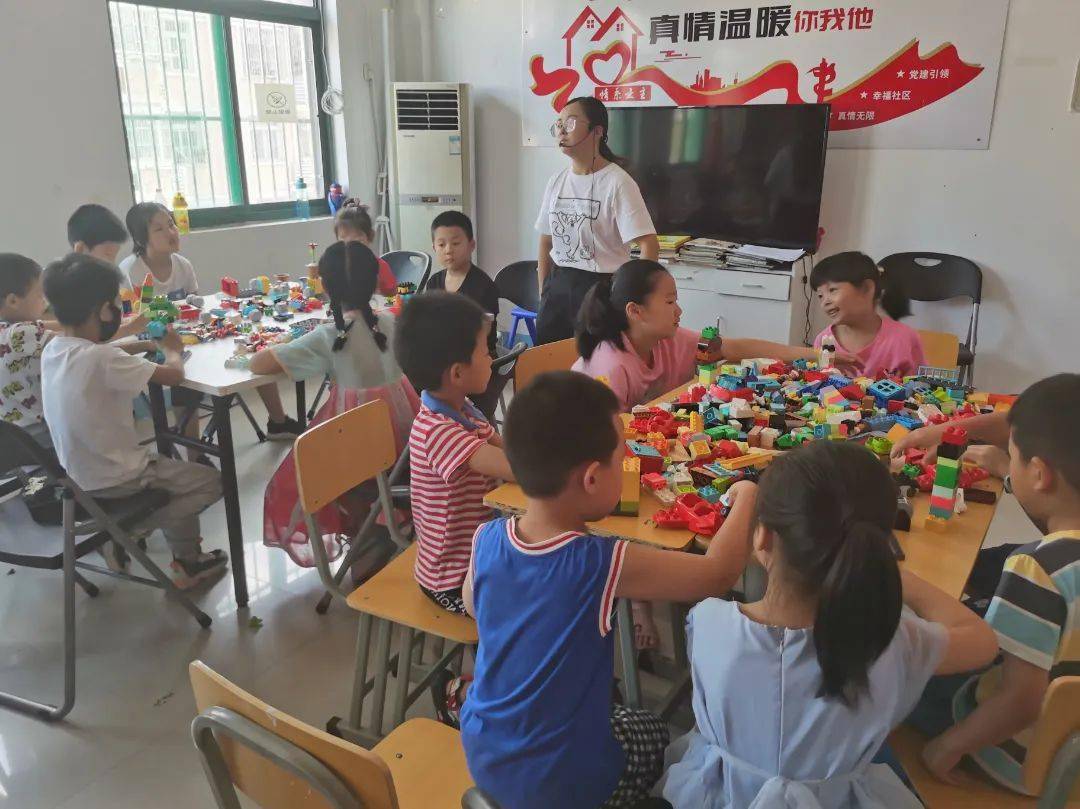 【乐乐箱计划】“七彩课堂”之“玩转乐高”~ 【乐乐箱计划】“七彩课堂”之“玩转乐高”~