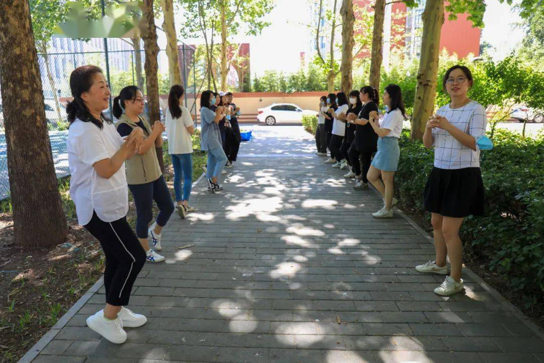 跳出健康 跳出快乐 跳出团结——区房管局组织开展职工跳绳比赛 跳出健康 跳出快乐 跳出团结——区房管局组织开展职工跳绳比赛