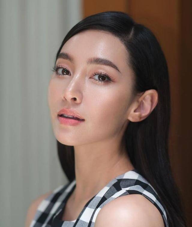 Bella删掉与Weir合照被热议:七台在炒作吗,为什么不保护Weir? Bella删掉与Weir合照被热议:七台在炒作吗,为什么不保护Weir?