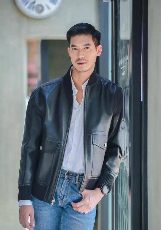 Bella删掉与Weir合照被热议:七台在炒作吗,为什么不保护Weir? Bella删掉与Weir合照被热议:七台在炒作吗,为什么不保护Weir?