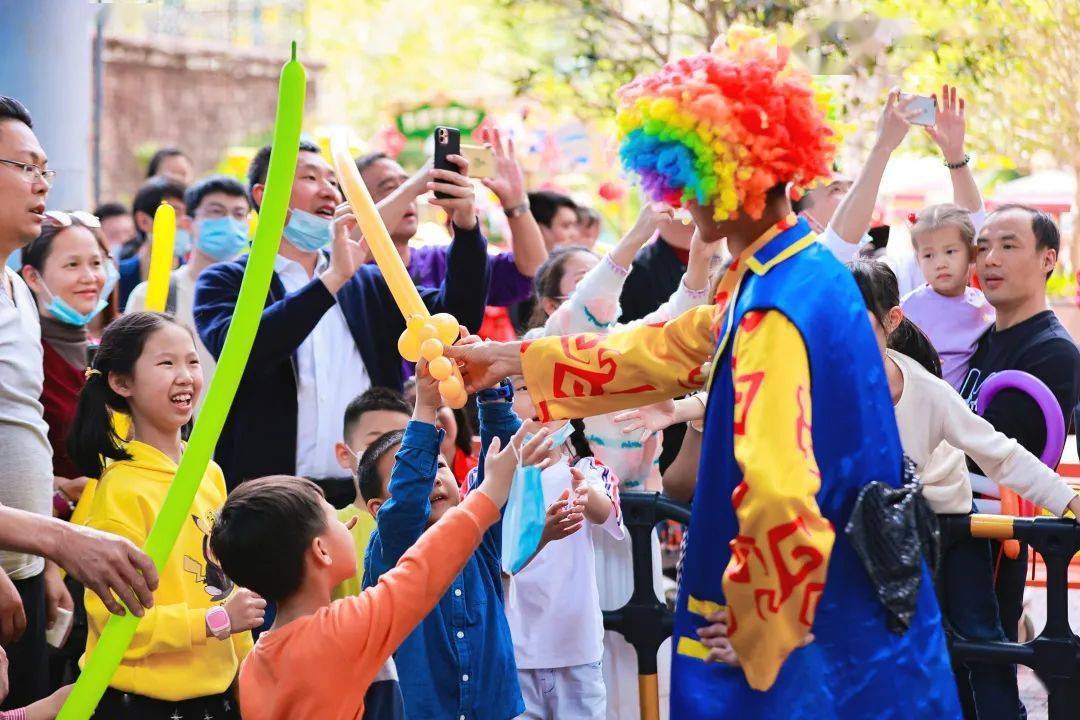 乌云乌云快走开,景区里的有爱时刻分你一半 乌云乌云快走开,景区里的有爱时刻分你一半