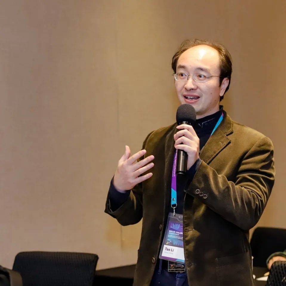 南大研发0.3厘米厚广角相机，实现120°视角且无畸变的广角成像