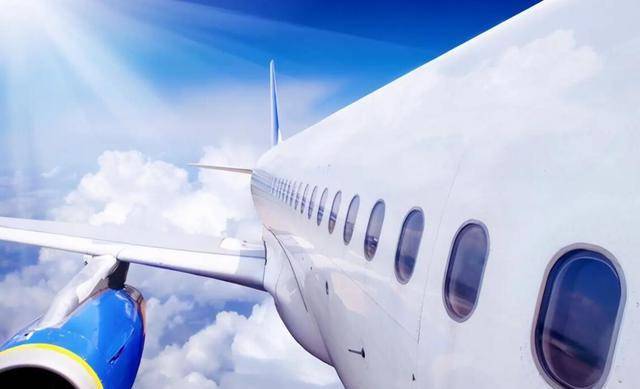 为什么空难发生的时刻,宁愿坠机,也不让乘客们跳伞? 为什么空难发生的时刻,宁愿坠机,也不让乘客们跳伞?