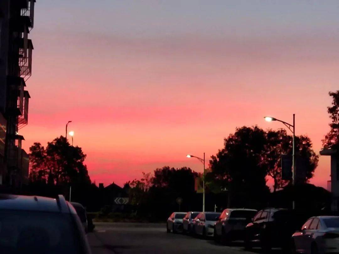 高考首日 | 旗!开!得!胜! 高考首日 | 旗!开!得!胜!