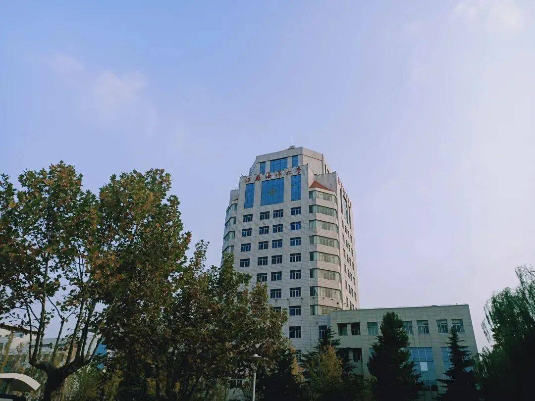 高考首日 | 旗!开!得!胜! 高考首日 | 旗!开!得!胜!