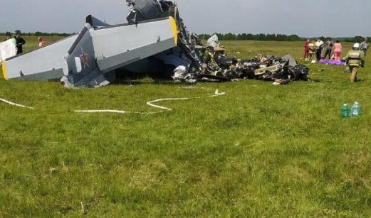 坠机的话人是瞬间死亡吗 坠机的话人是瞬间死亡吗