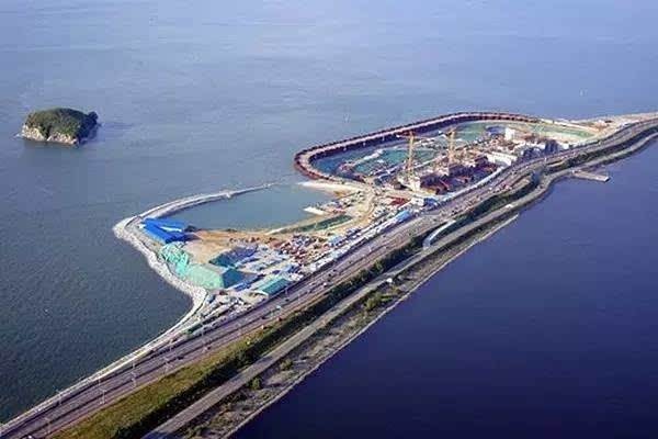 世界首座浮动核电站起航,海上“核电宝”是福还是祸? 世界首座浮动核电站起航,海上“核电宝”是福还是祸?