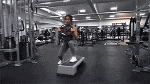 全方位轰炸臀部,你需要这套动作! 全方位轰炸臀部,你需要这套动作!