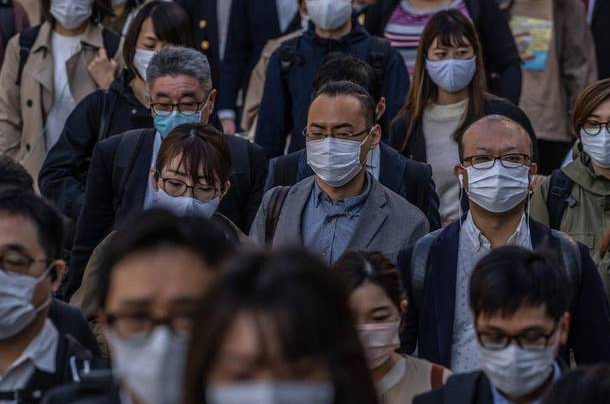 日本政府再宣布多地进入紧急状态，天气回暖了为何疫情还控制不住？