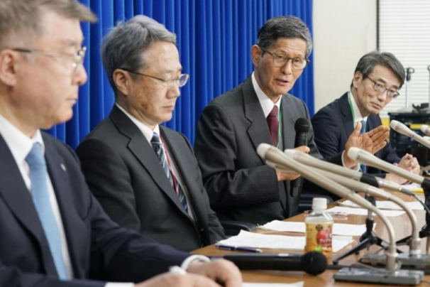 日本政府再宣布多地进入紧急状态，天气回暖了为何疫情还控制不住？