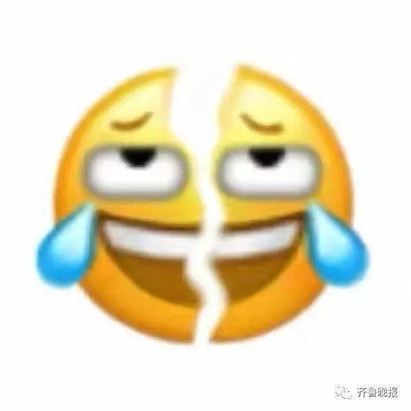 萌娃拿剪刀剪爸爸腋毛,妈妈:为了给泥娃娃做头发 萌娃拿剪刀剪爸爸腋毛,妈妈:为了给泥娃娃做头发