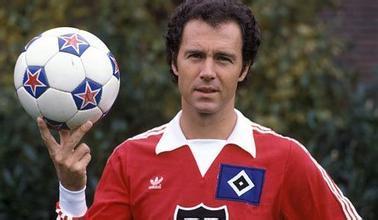 贝肯鲍尔球员时代踢什么位置? 贝肯鲍尔球员时代踢什么位置?