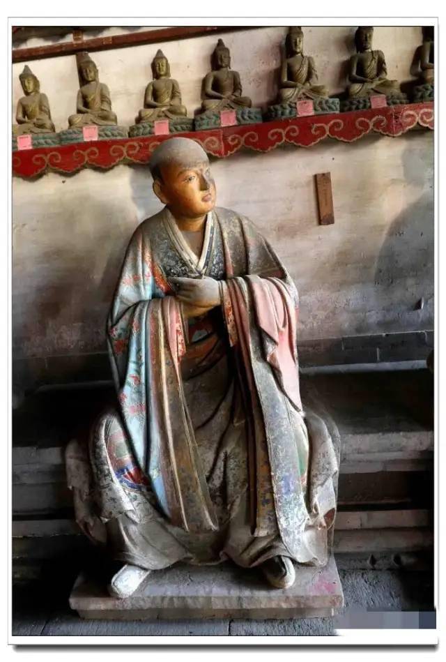 没有装“藏”的佛像是没有灵魂的。 没有装“藏”的佛像是没有灵魂的。