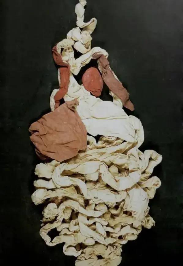 没有装“藏”的佛像是没有灵魂的。 没有装“藏”的佛像是没有灵魂的。