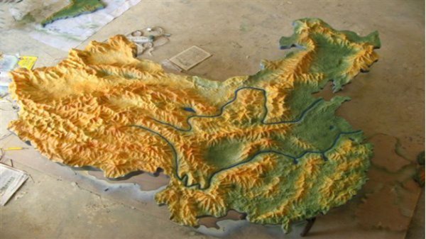 等高线有哪些特性? 等高线有哪些特性?