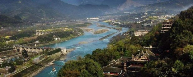 都江堰是谁设计的