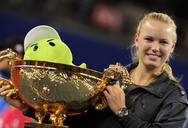 卡洛琳·沃兹尼亚奇的成长经历 卡洛琳·沃兹尼亚奇的成长经历