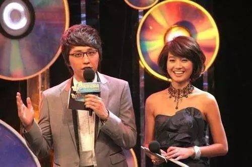 《我爱记歌词》团队15年后再相聚!天悦,袁野,华少未能出席 《我爱记歌词》团队15年后再相聚!天悦,袁野,华少未能出席