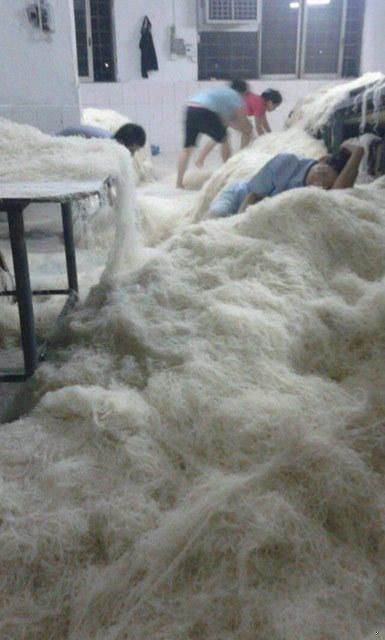 臭脚米线的事件简介