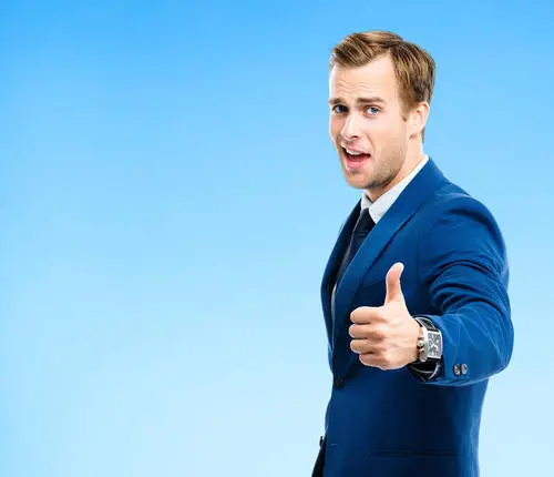 男儿志在四方,岂能儿女情长,下一句 男儿志在四方,岂能儿女情长,下一句