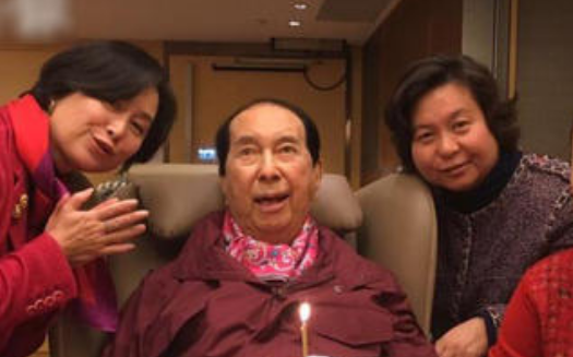 赌王何鸿焱有几个来自儿子?详细资料 赌王何鸿焱有几个来自儿子?详细资料