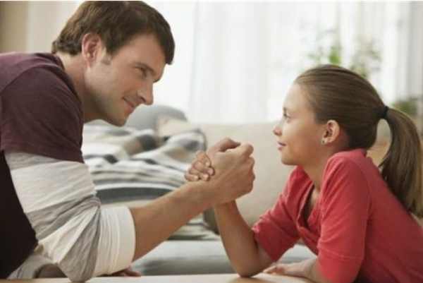 不尊重孩子的父母,最终会得到怎样的亲子 不尊重孩子的父母,最终会得到怎样的亲子