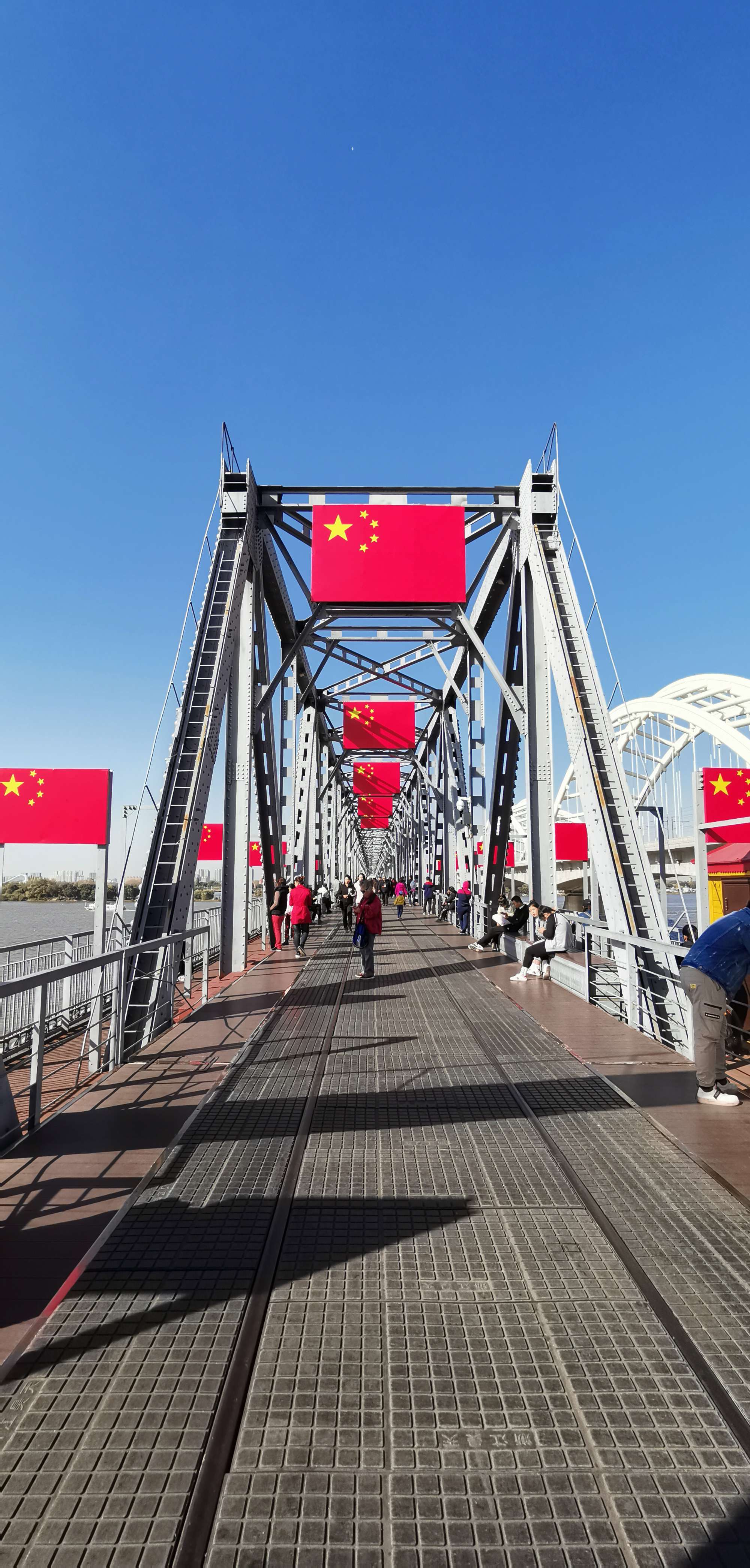 国庆节的由来篇一 国庆节的由来100字_国庆由来_关于国庆节的由来