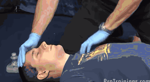 【科普篇】心肺复苏CPR 心肺复苏_心肺脑肺复苏_媚心媚肺明月珰微盘