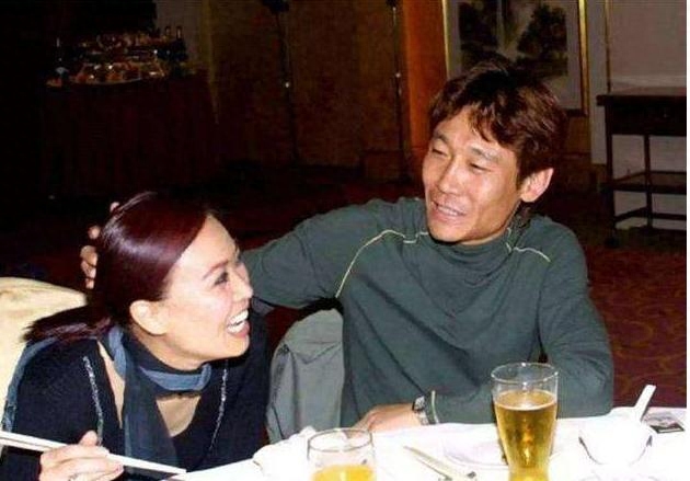 高峰那英老公_高峰那英结婚了吗_那英和高峰