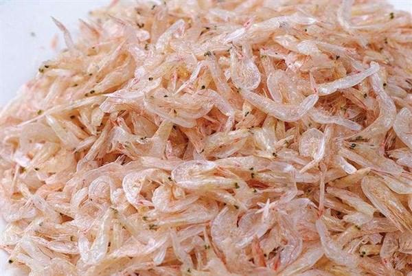 吃虾皮不能补钙?营养专家:3种真正补钙的食物,很多女性不爱吃 补钙对女性有什么好处_含钙高的食物_补钙女性吃什么