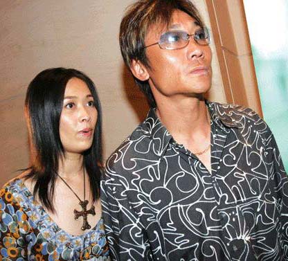 情断高峰,绯闻徐明,情定夜店老板的那英情感绯闻史 那英和高峰_高峰那英前男友_高峰那英结婚了吗