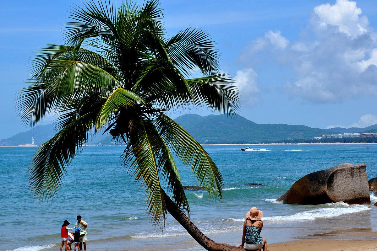 海南三亚五一假期酒店全面涨价,最低不能超过80元:告别低价游 去海南旅游要带现金吗_去海南旅游要多少钱_去海南旅行需要多少钱