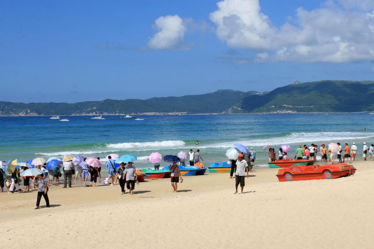 海南三亚五一假期酒店全面涨价,最低不能超过80元:告别低价游 去海南旅游要多少钱_去海南旅游要带现金吗_去海南旅行需要多少钱