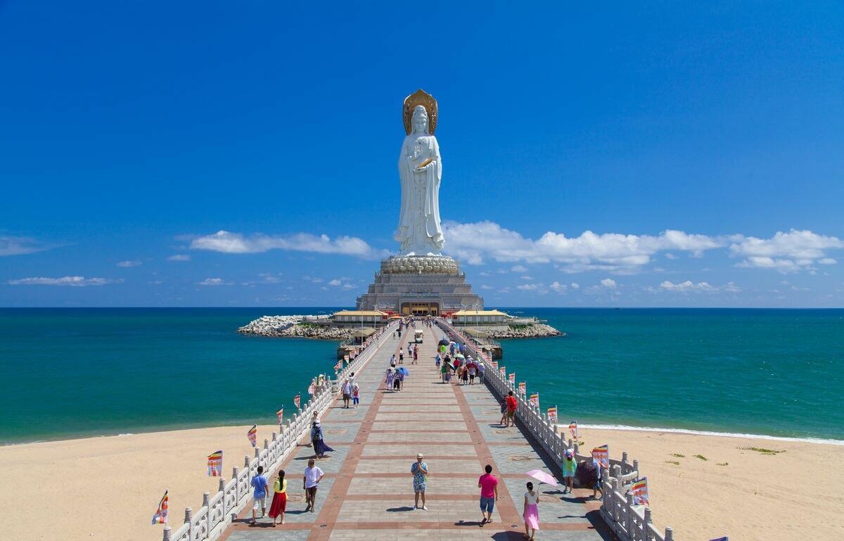 海南三亚五一假期酒店全面涨价,最低不能超过80元:告别低价游 去海南旅行需要多少钱_去海南旅游要带现金吗_去海南旅游要多少钱