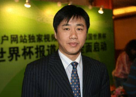 连环劈腿之后,那英对他彻底失望,前足球明星高峰的现状让人同情 高峰那英老公_那英和高峰_高峰那英结婚了吗